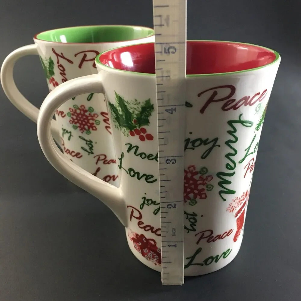 Starbucks Coffee Cups Lot‎ (2) Size 12 oz Stars/Stockings 2007 Red/Green/White